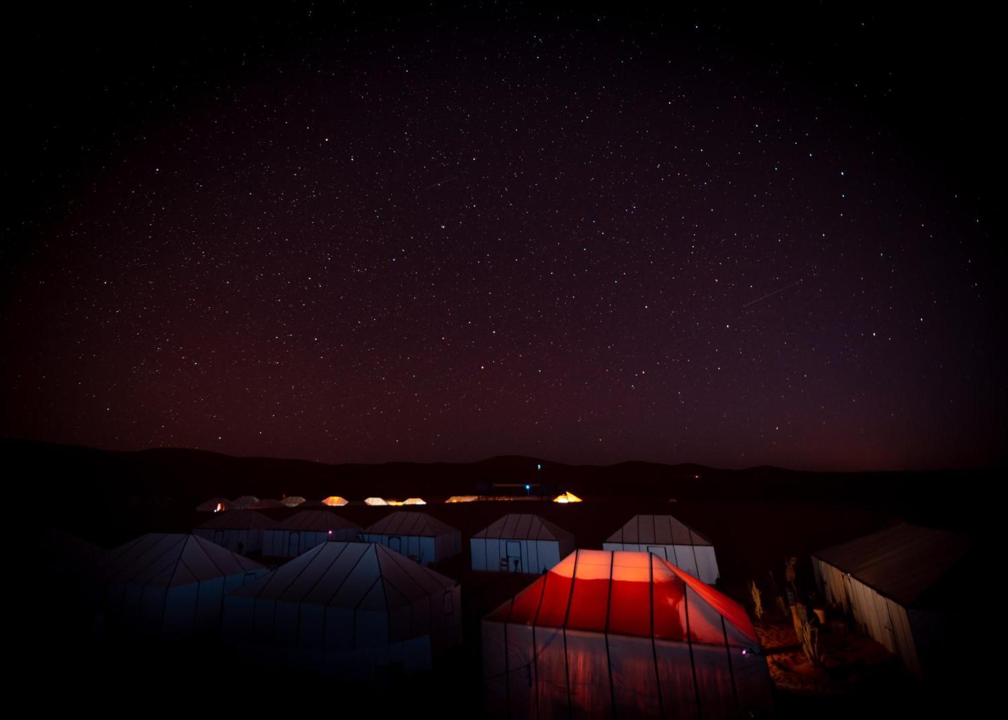 Hotel Sanmao Royal Camp 皇家营地 Merzouga Esterno foto