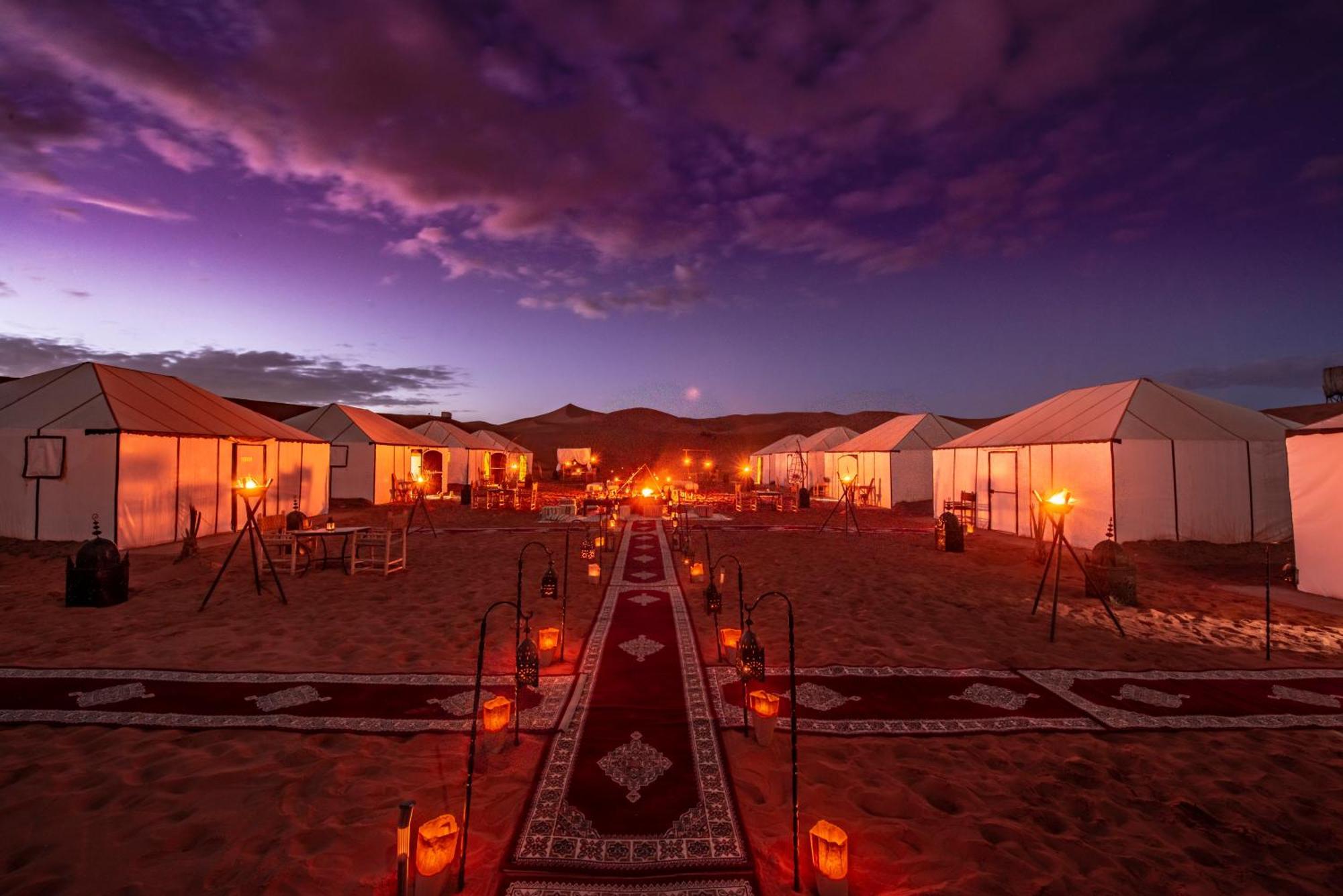 Hotel Sanmao Royal Camp 皇家营地 Merzouga Esterno foto