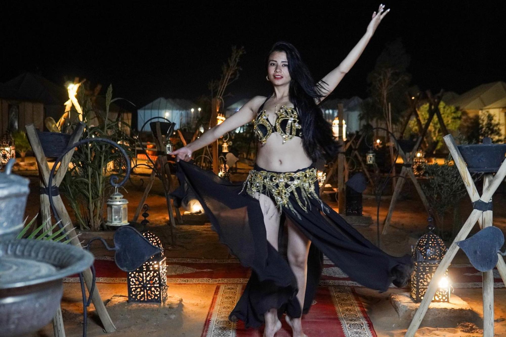 Hotel Sanmao Royal Camp 皇家营地 Merzouga Esterno foto